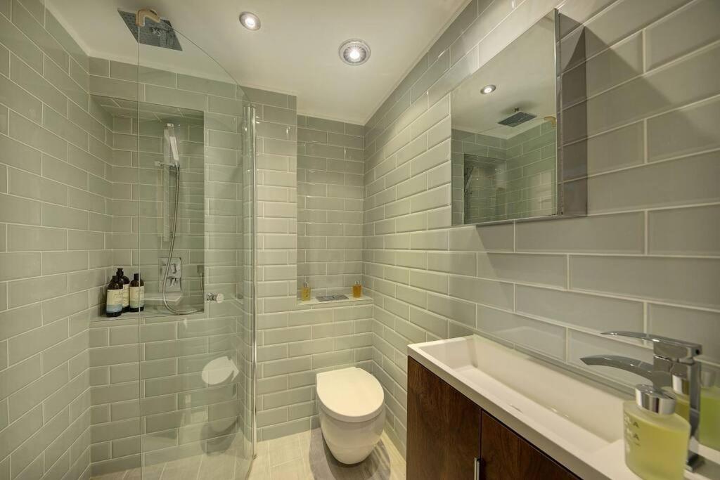 Stunning Hyde Park Apartment 런던 외부 사진